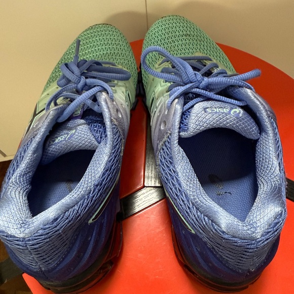 ASICS Women's Gel Quantum 180 size 9.5 Blue Aqua Running Shoes Mint - Picture 6 of 11
